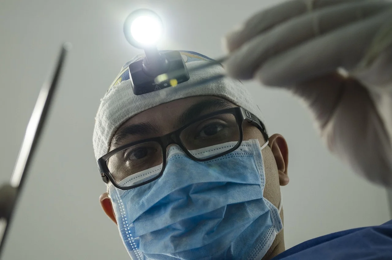 Ciąża a dentysta: bezpieczne wizyty w Diamante Clinica w Lubinie